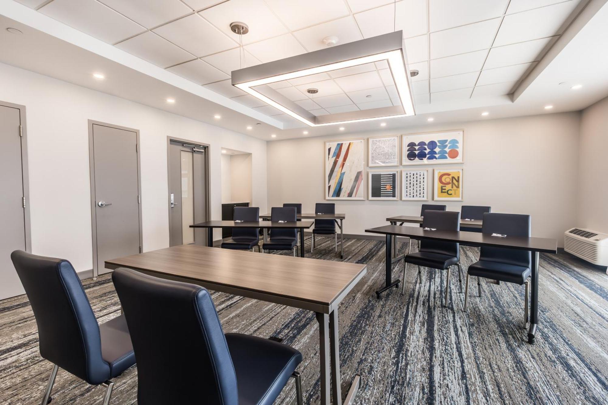 Holiday Inn Express Toronto-North York By Ihg Екстериор снимка